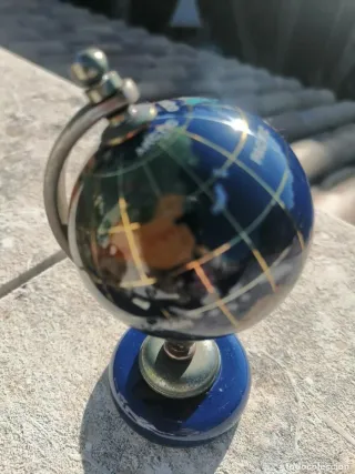 Globo terráqueo Lapislazuli de piedras semiprecios