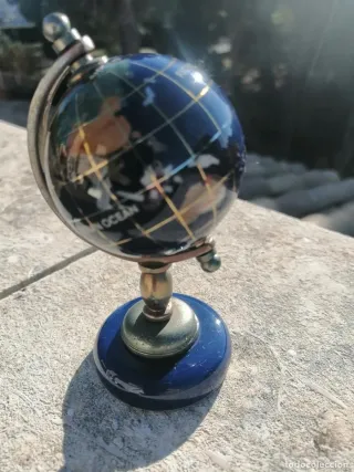 Globo terráqueo Lapislazuli de piedras semiprecios