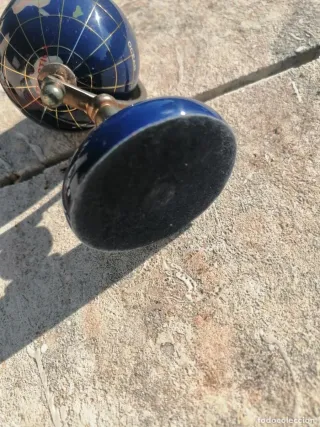 Globo terráqueo Lapislazuli de piedras semiprecios