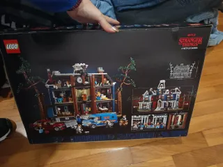 LEGO Stranger Things Casa Creel 75810