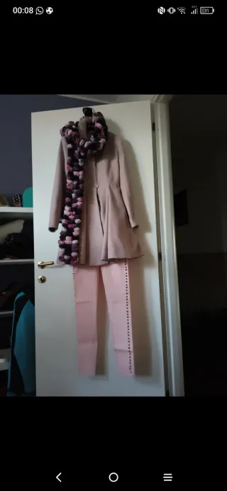 Completo cappottino e pantaloni