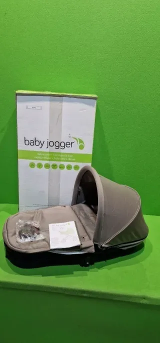 Capazo Baby Jogger Deluxe ESTRENAR 0060