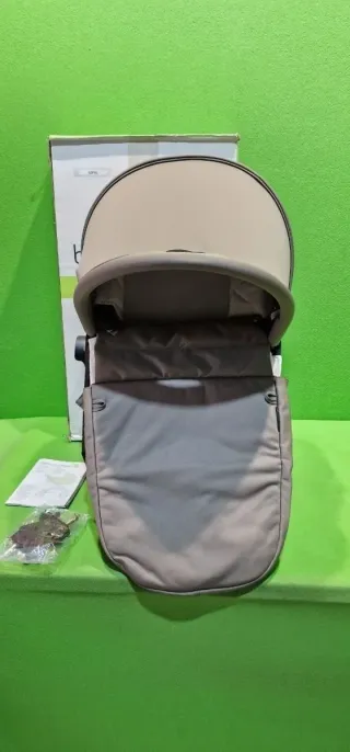 Capazo Baby Jogger Deluxe ESTRENAR 0060