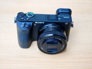 Cámara Sony Alpha 6500 + Objetivo 16-50 OSS