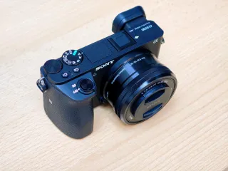 Cámara Sony Alpha 6500 + Objetivo 16-50 OSS