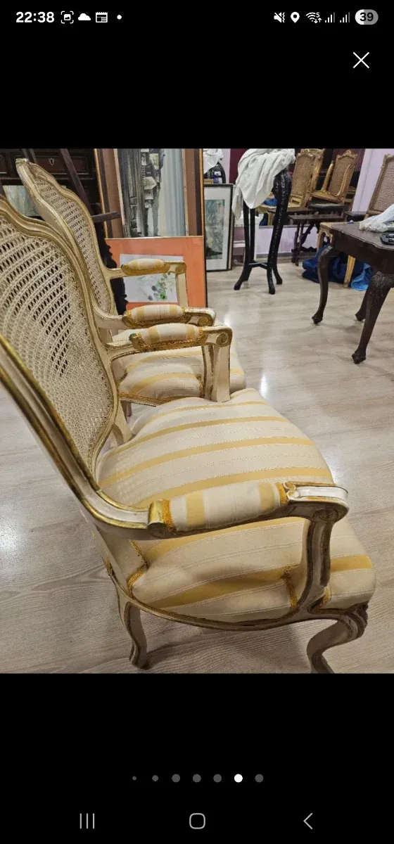 Pareja de Sillones Isabelinos