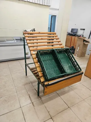 Mueble mostrador frutas rampa madera metal (3unid)