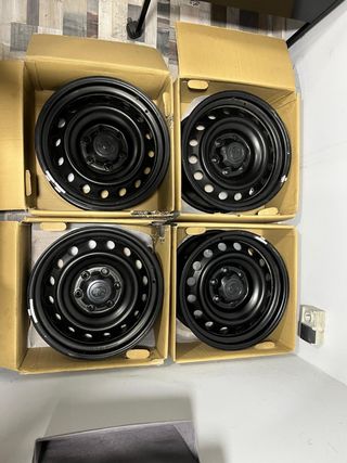 1 Llanta Hierro 17 Toyota Hilux