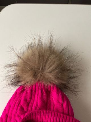 Gorro lana fucsia pompón