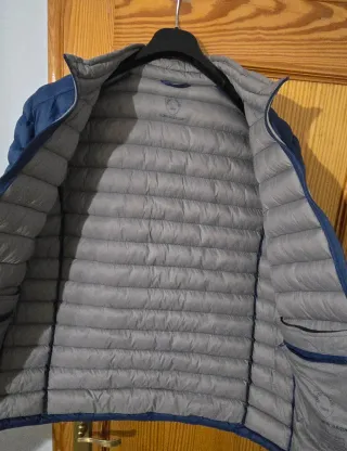 Chaqueta acolchada caballero azul