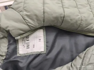 Abrigo acolchado verde