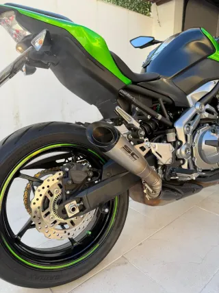 Kawasaki Z900 Naked