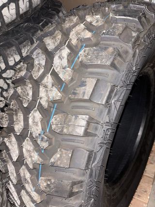 Mitsubishi Montero 2000