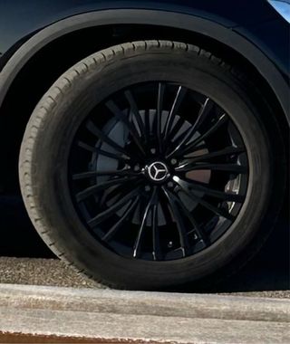 Juego 4 Llantas 18 con Neumáticos