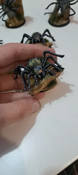 Araña Gigante Warhammer y Ella