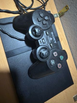 Pack PS2 Slim + Mando + Tarjeta Memoria Roja