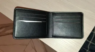 Portafoglio Uomo Slim – Design Moderno ( Nuovo)