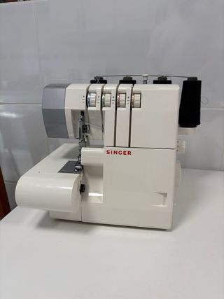 Overlock Remalladora Singer