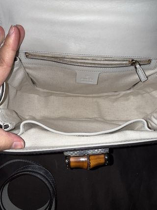 Bolso Gucci Vintage Piel Serpiente Gris/Blanco