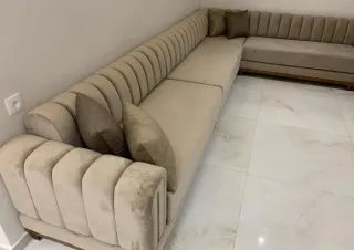 Sofá modular tela y madera