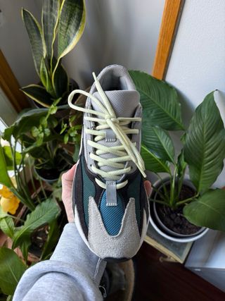Adidas Yeezy 700 Wave Runner