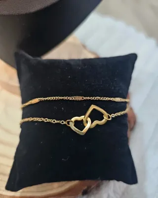 Conjunto Collar y Pulsera Corazones Dorados