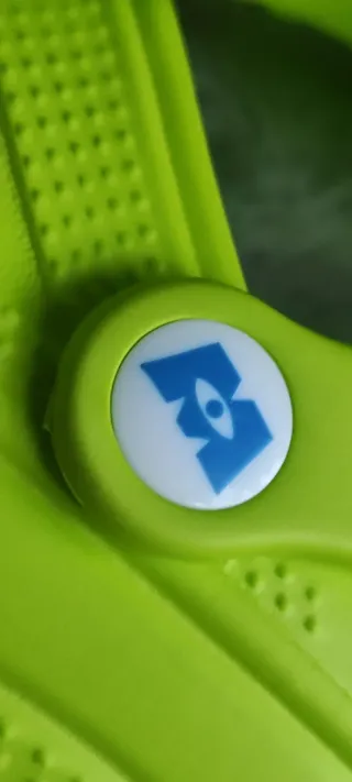 Zuecos Monstruo Verdes