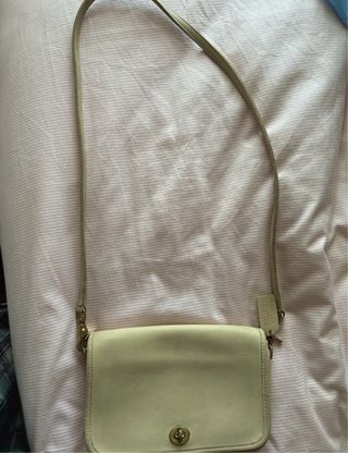 Bolso Coach Turnlock Vintage Piel Beige