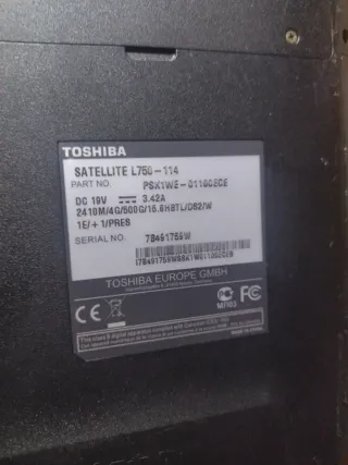 Portátil Toshiba Satellite Negro/Plateado