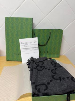 Pañuelo Gucci GG Seda-Lana Jacquard Gris Negro