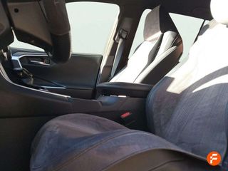 Toyota Rav4 2.5l 220H Style 4WD