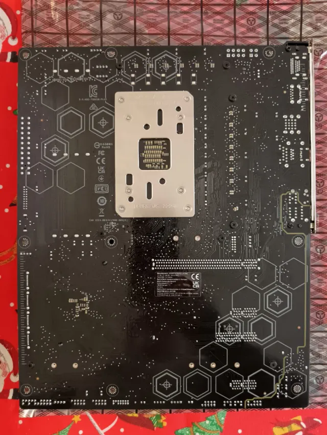 ASUS TUF GAMING B650 PLUS Placa Base