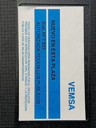 Pelicula, VHS-NUEVO EN ESTA PLAZA, caja pequeña