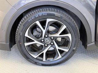 TOYOTA Toyota C-HR 5P Advance 125H Automático (e-CVT)