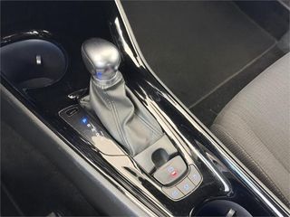 TOYOTA Toyota C-HR 5P Advance 125H Automático (e-CVT)