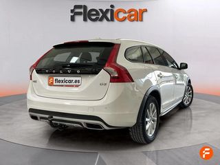 Volvo V60 2.0 D3 Momentum Auto
