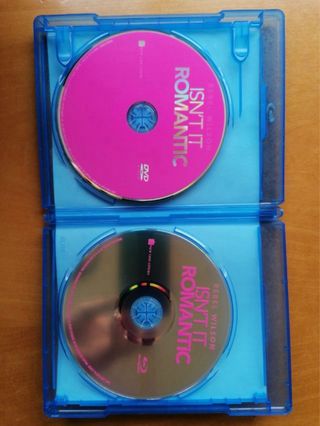 Blu-ray + Dvd Isn't It Romantic