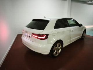 AUDI A3 2.0 TDI 150cv clean S tro S line edition.