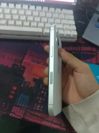 iPhone 16 128GB Blanco 90%