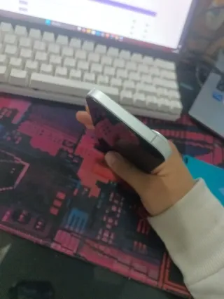 iPhone 16 128GB Blanco 90%