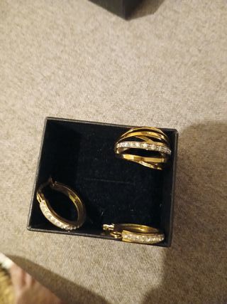 Anillo y pendientes oro con circonitas