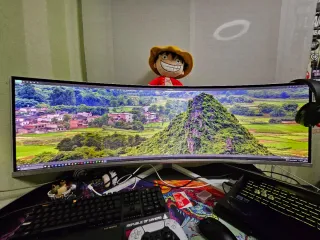 Monitor Curvo OLED Philips Evnia 49