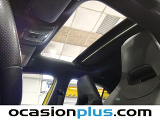 Mercedes-Benz Clase A 180 100 kW (136 CV)