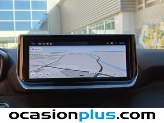 Peugeot 2008 Allure Hybrid eDCS6 100 kW (136 CV)