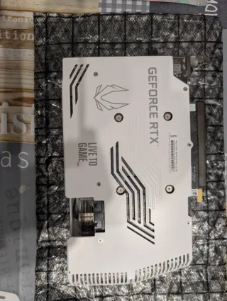 Nvidia Zotac Gaming GeForce RTX 3060 Ti White AMP