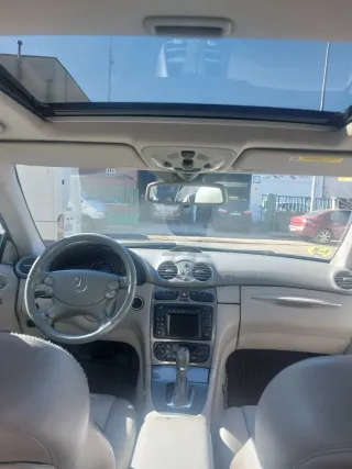 Mercedes-Benz  CLK 2002