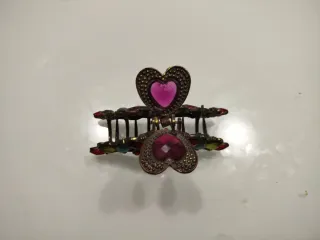 Pinza para el pelo con piedras