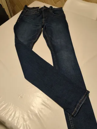 Pantalón tejano skinny azul