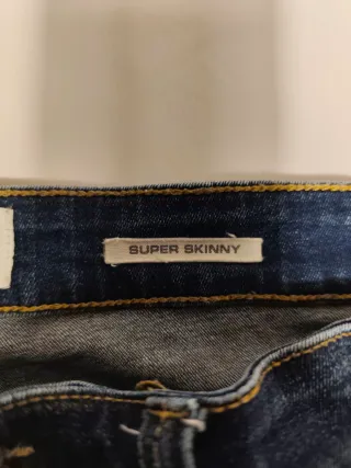 Pantalón tejano skinny azul