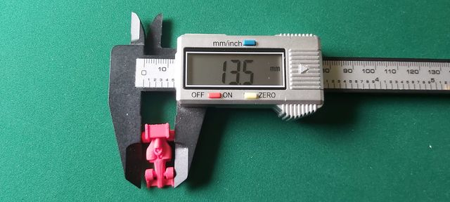 Miniaturas coches F1 para juegos
